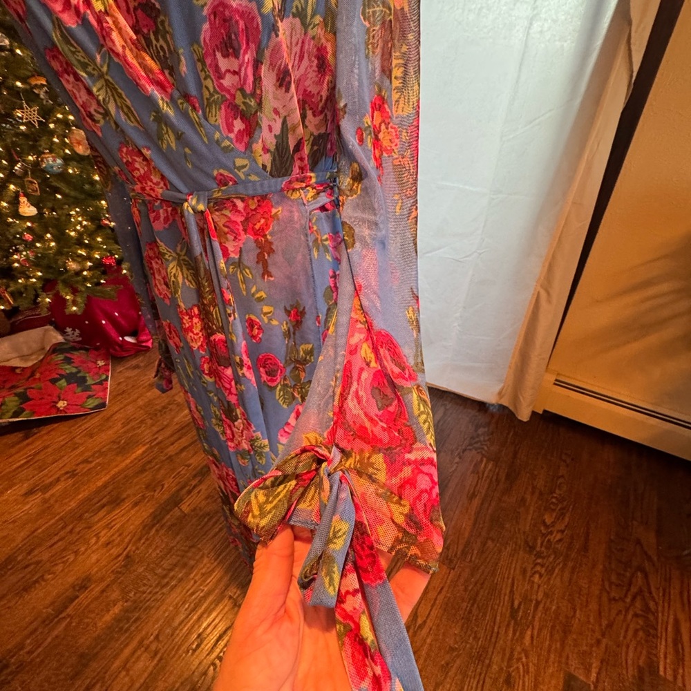 NWT- Betsey Johnson L/S Floral Wrap Dress - Picture 9 of 9